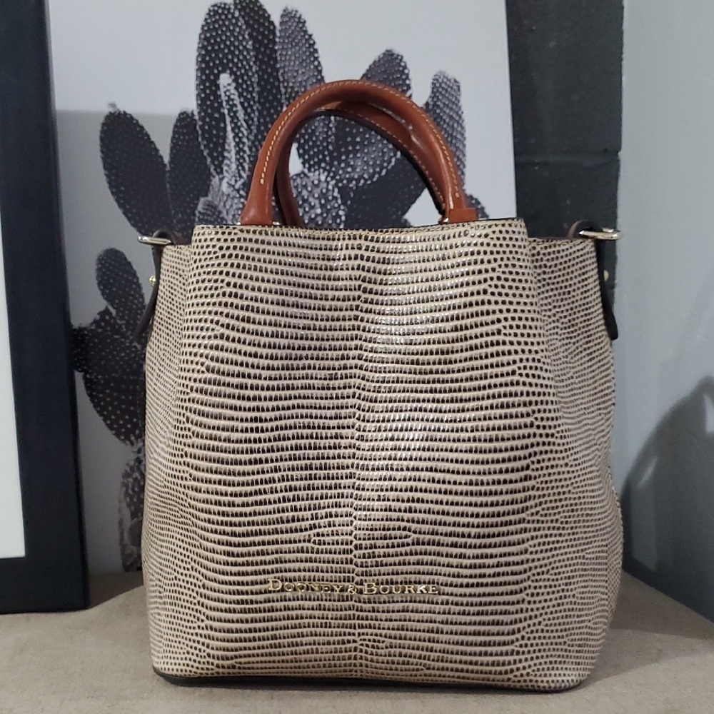 Dooney & Bourke Textured Cream and Brown Tote